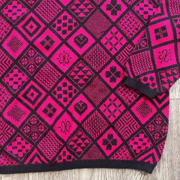 VTG 80s 90s Colors by Brooks Magenta Black Knit Cropped Pullover Sweater Sz Lrg - Picture 2 of 4